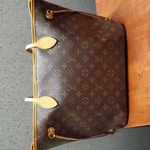 Louis Vuitton Neverfull MM
